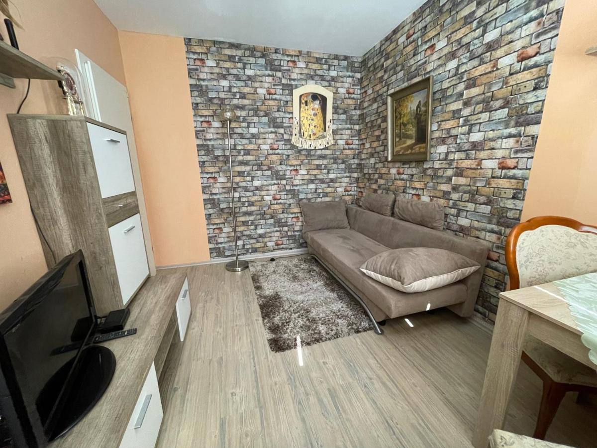 Zentrumsnahe Ferienwohnung เดรสเดน ภายนอก รูปภาพ
